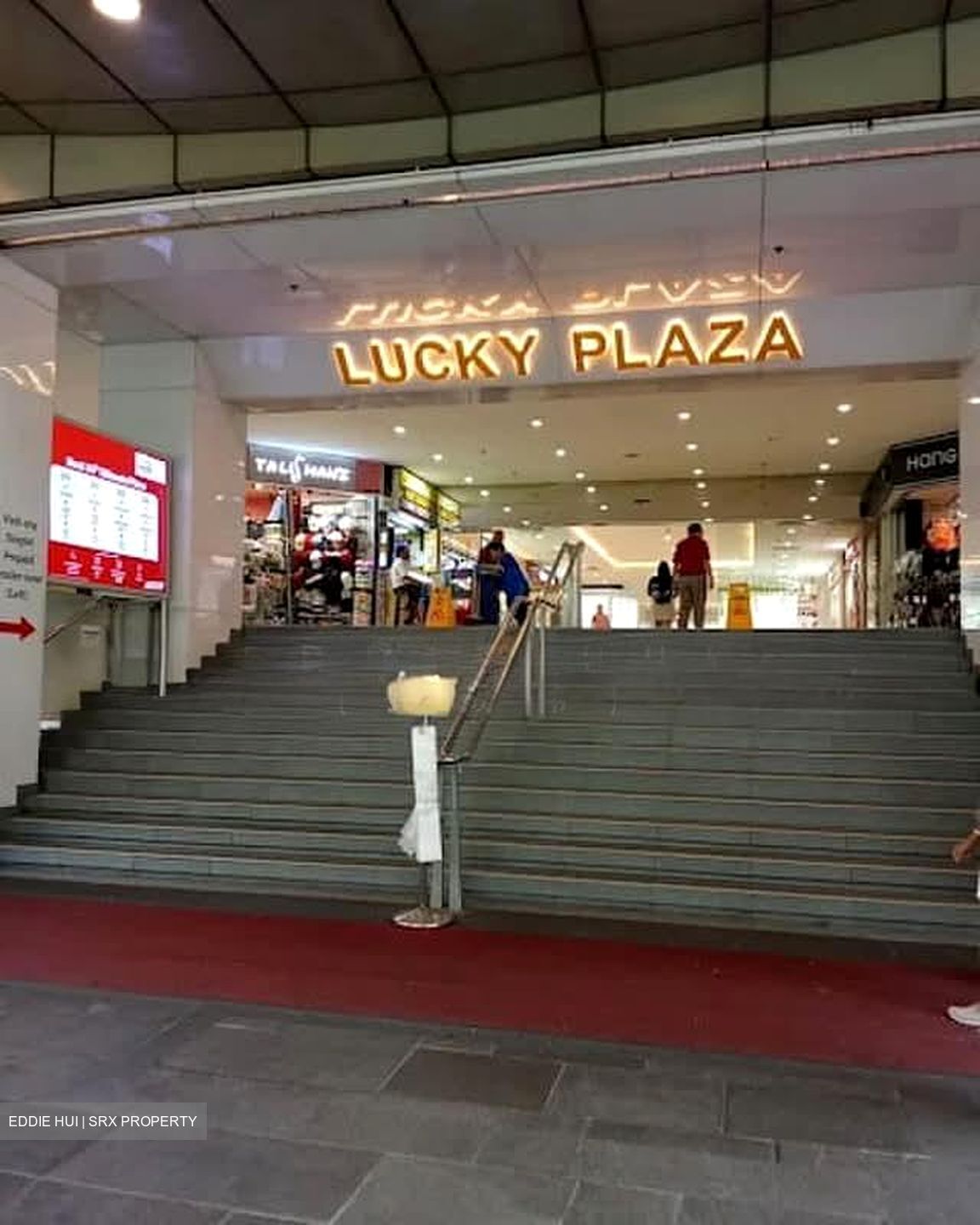 Lucky Plaza (D9), Shop House #563971351